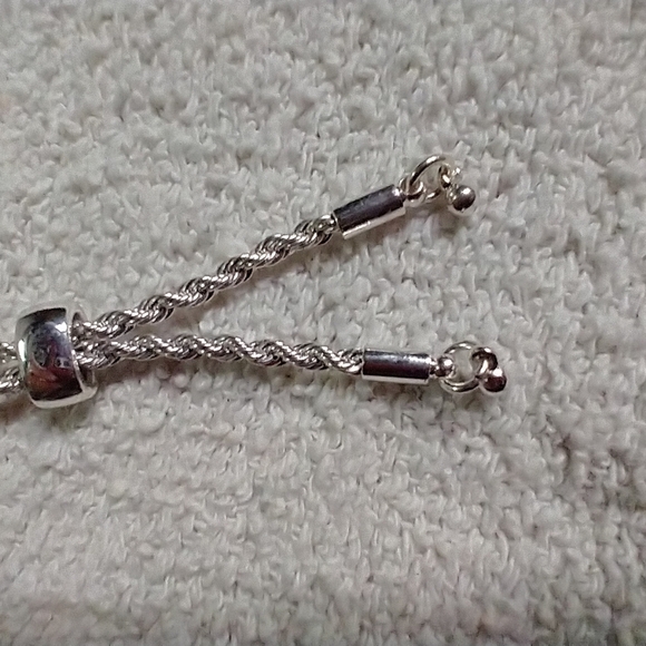 Silvertone rope adjustable bracelet - Picture 3 of 4